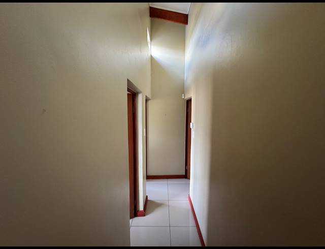 3 BEDROOM HOUSE TO LET IN BEN FLEUR